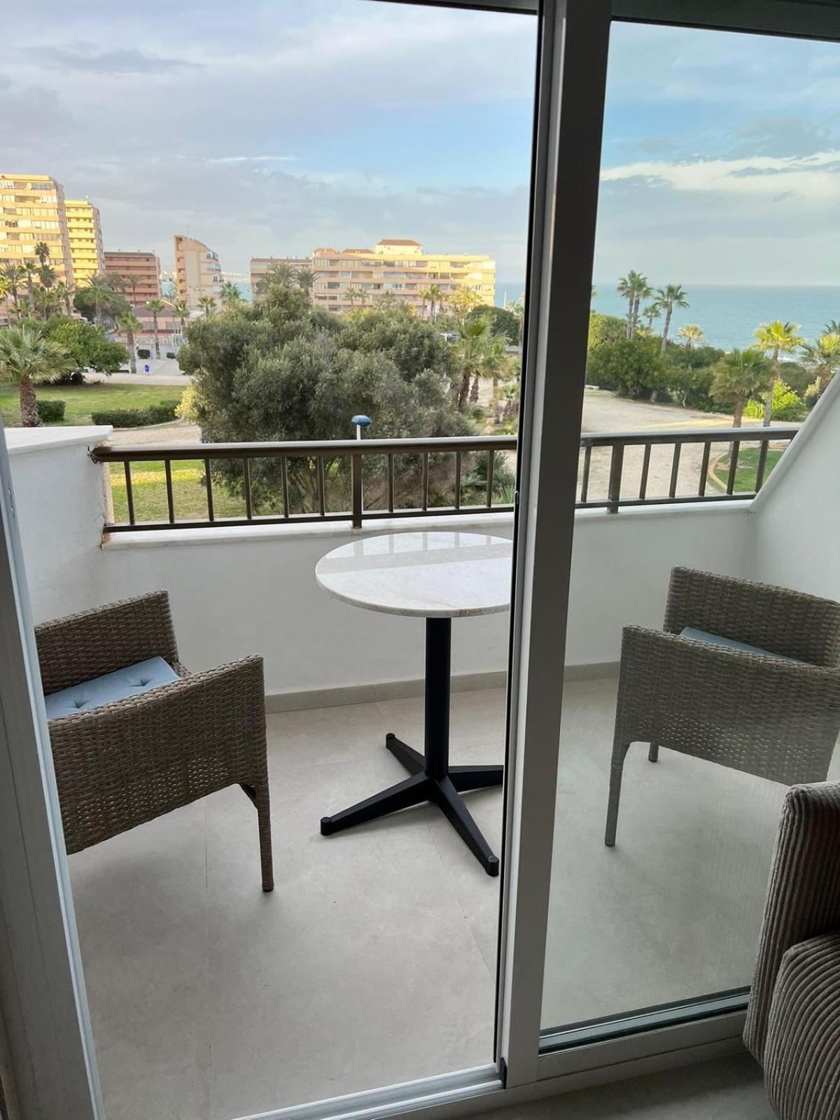 Apartament Premium Torrevieja Exterior photo